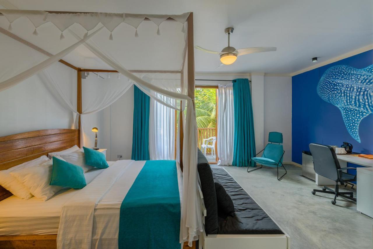 Deluxe Double or Twin Room Three Dives per